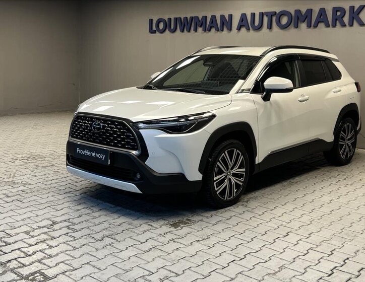 Toyota Corolla Cross SUV / Terénní 1,8 l 72 kw