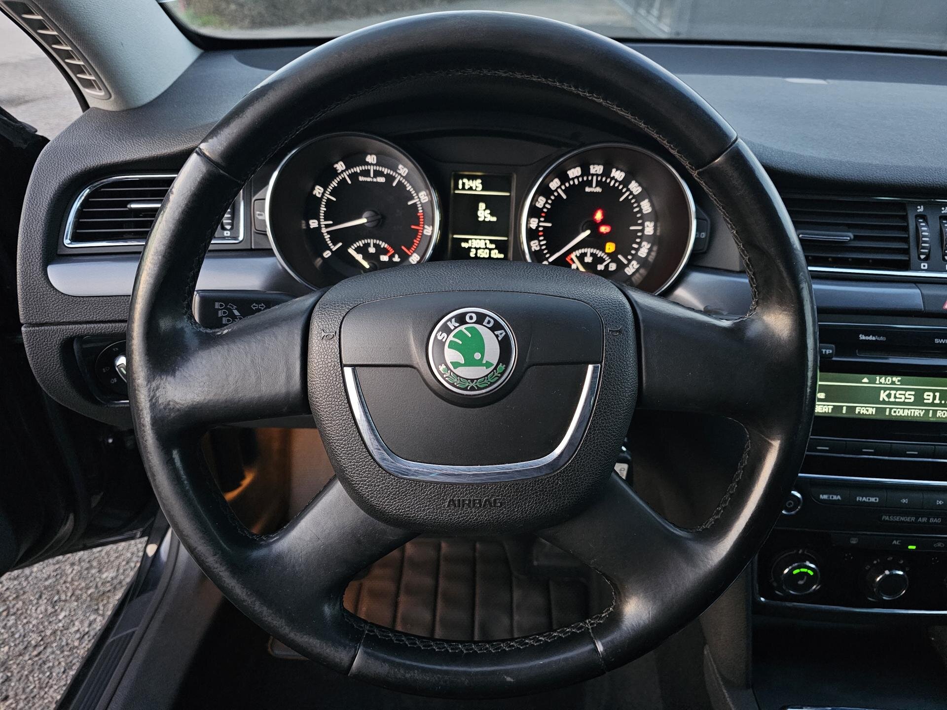 Škoda Superb Kombi 1,4 l 92 kw