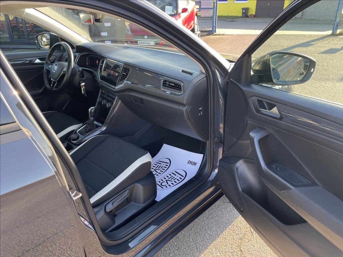 Volkswagen T-Roc SUV 2,0 l 110 kw