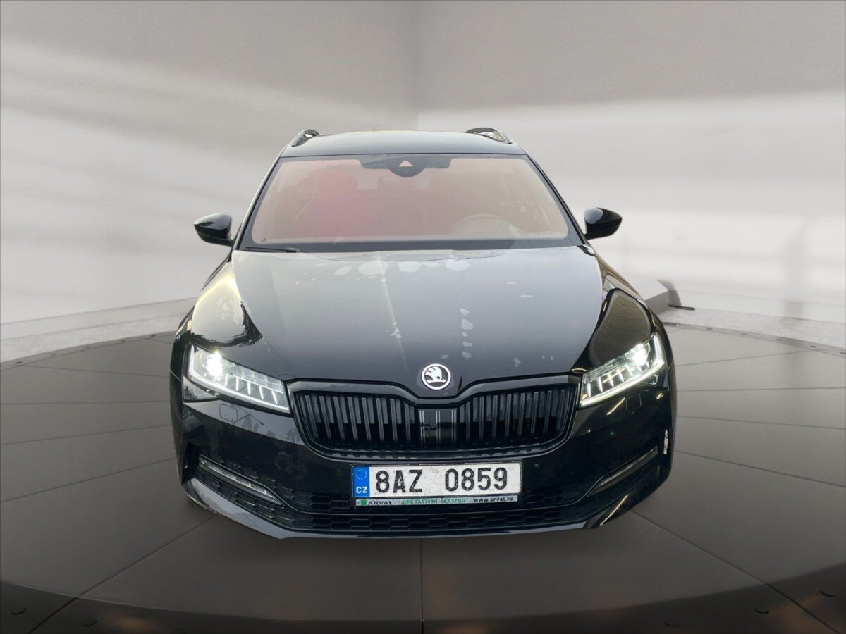 Škoda Superb Kombi 2,0 l 147 kw