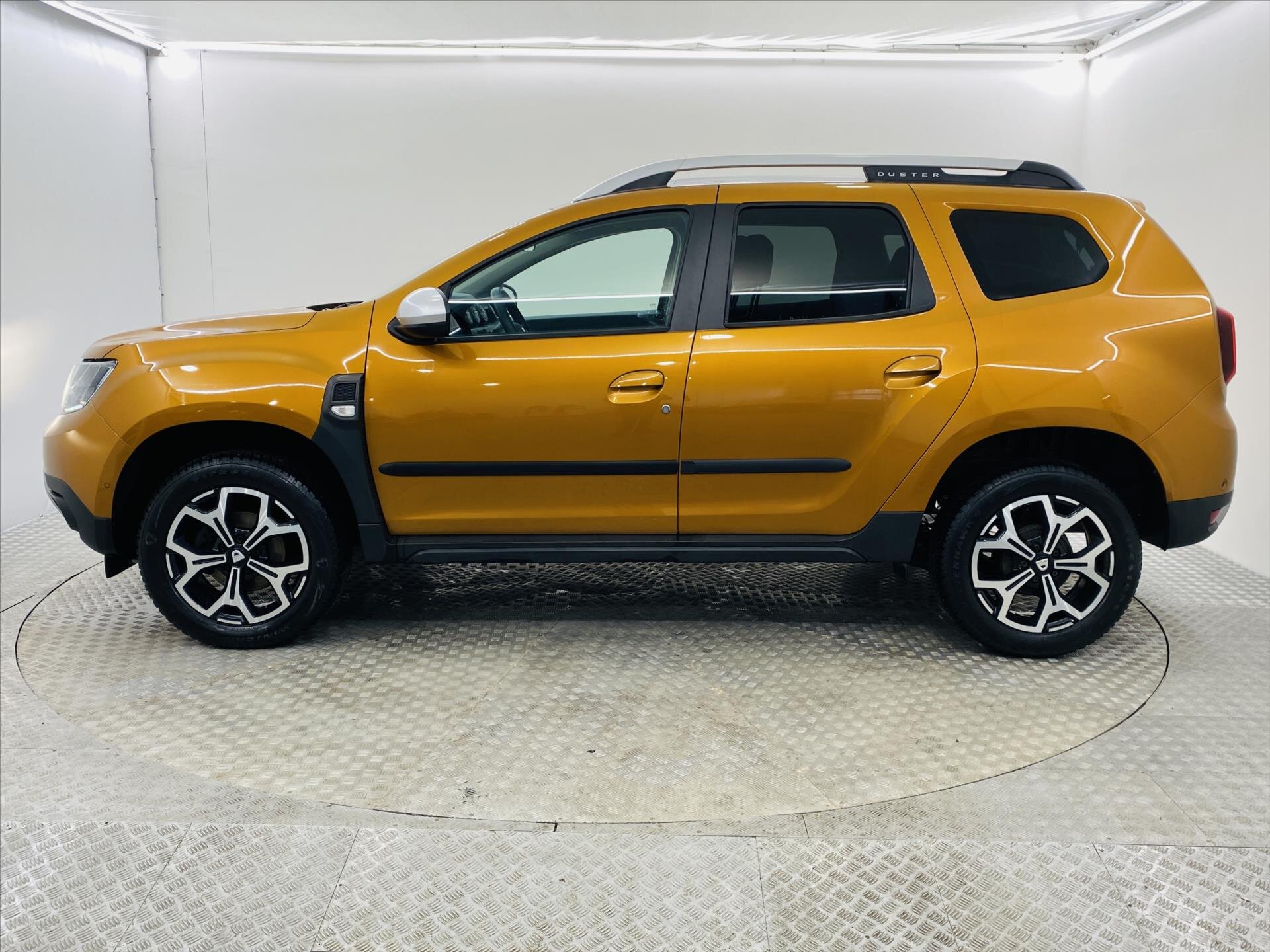 Dacia Duster SUV 999,0 74 kw