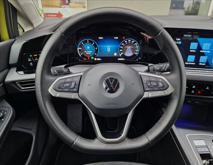 Volkswagen Golf Kombi 2,0 l 110 kw