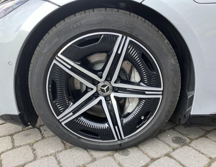 Mercedes-Benz EQS Sedan / Limuzína 0,0 265 kw