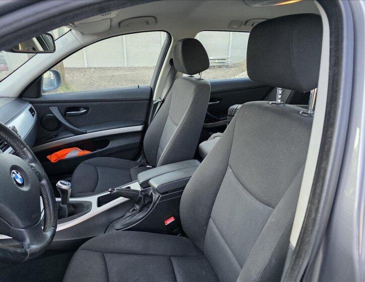 BMW Řada 3 Kombi 2,0 l 105 kw