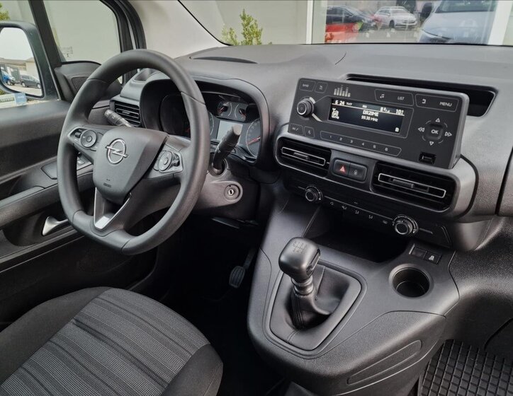Opel Combo MPV 1,5 l 75 kw