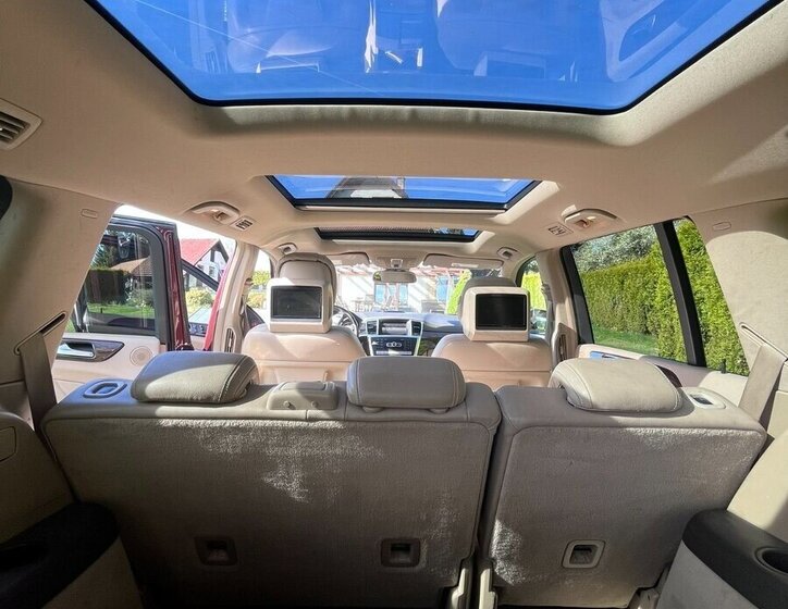 Mercedes-Benz GL Kombi 4,7 l 270 kw