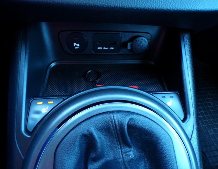 KIA Sportage Kombi 2,0 l 120 kw