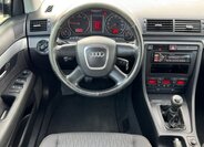 Audi A4 Kombi 2,0 l 103 kw