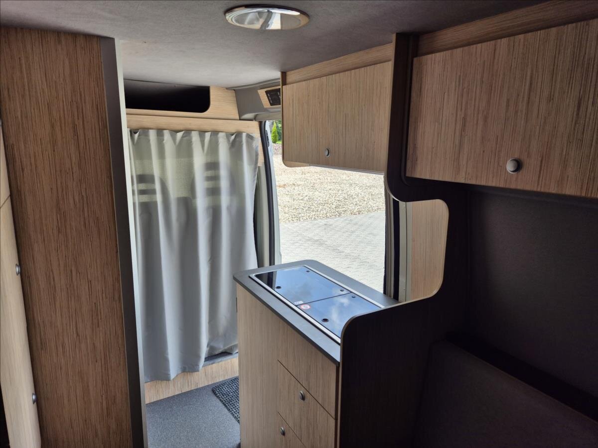 Peugeot Ostatní Ostatní 2,0 l 120 kw