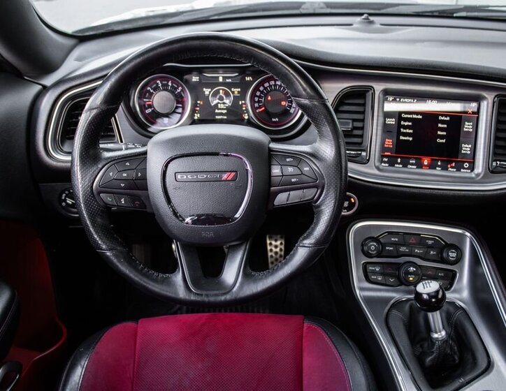 Dodge Challenger Kupé 5,7 l 277 kw