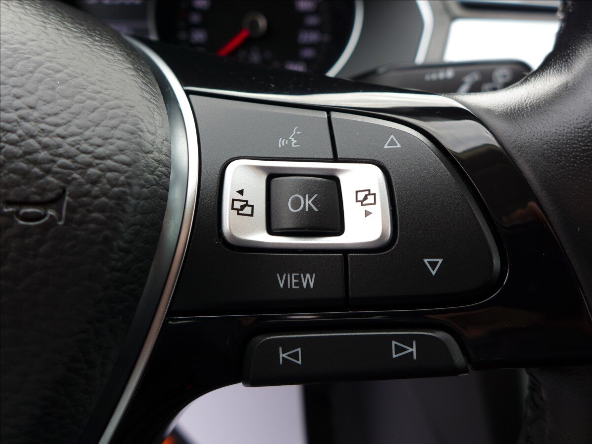 Volkswagen Passat Kombi 2,0 l 110 kw