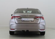 Toyota Corolla Sedan / Limuzína 1,5 l 92 kw