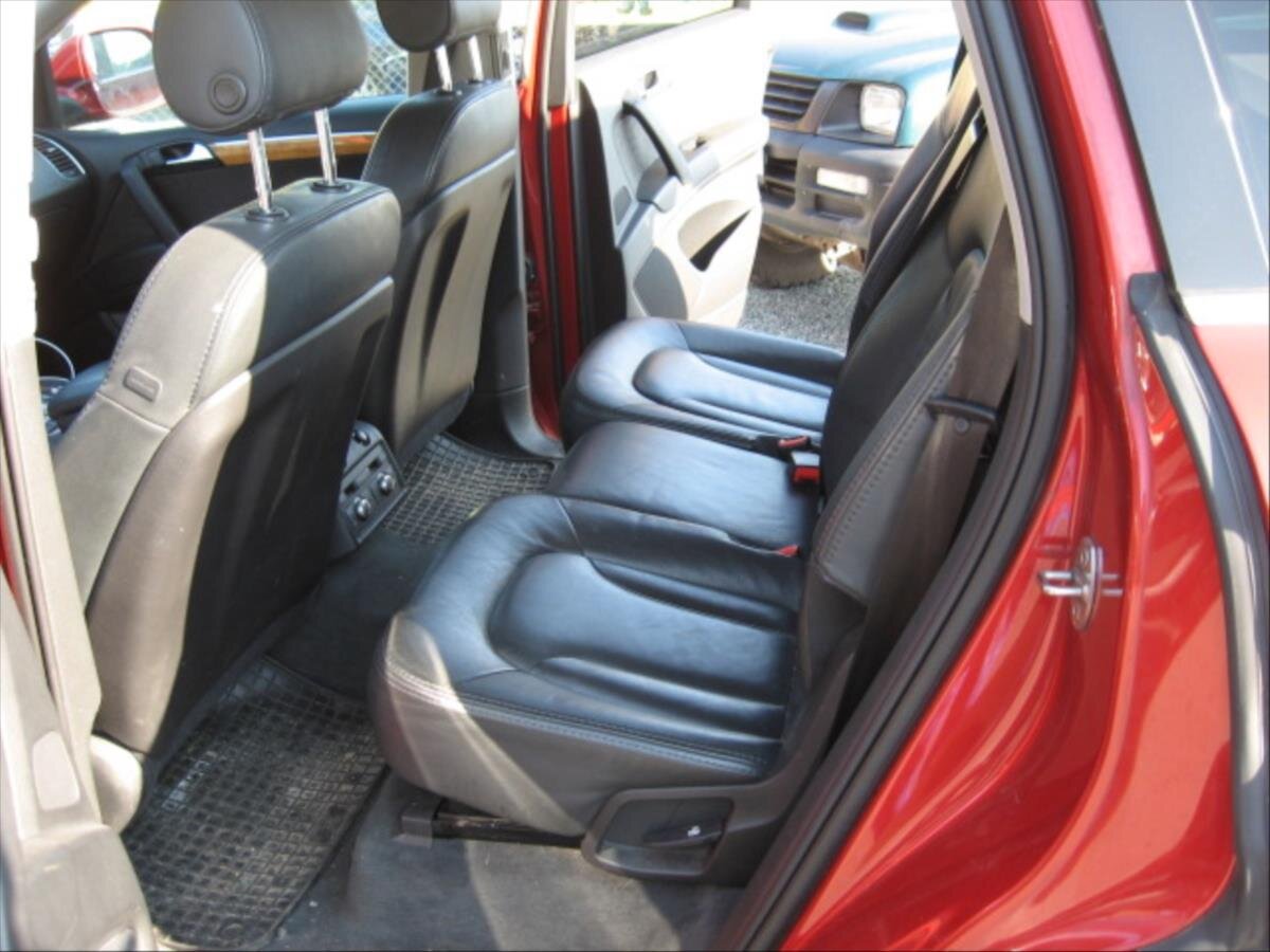 Audi Q7 SUV / Terénní 3,0 l 171 kw