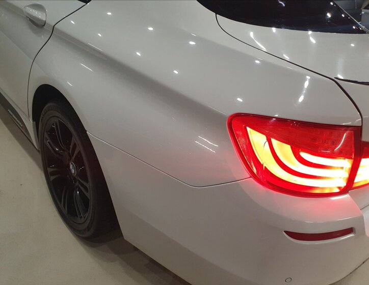 BMW Řada 5 Sedan / Limuzína 3,0 l 230 kw