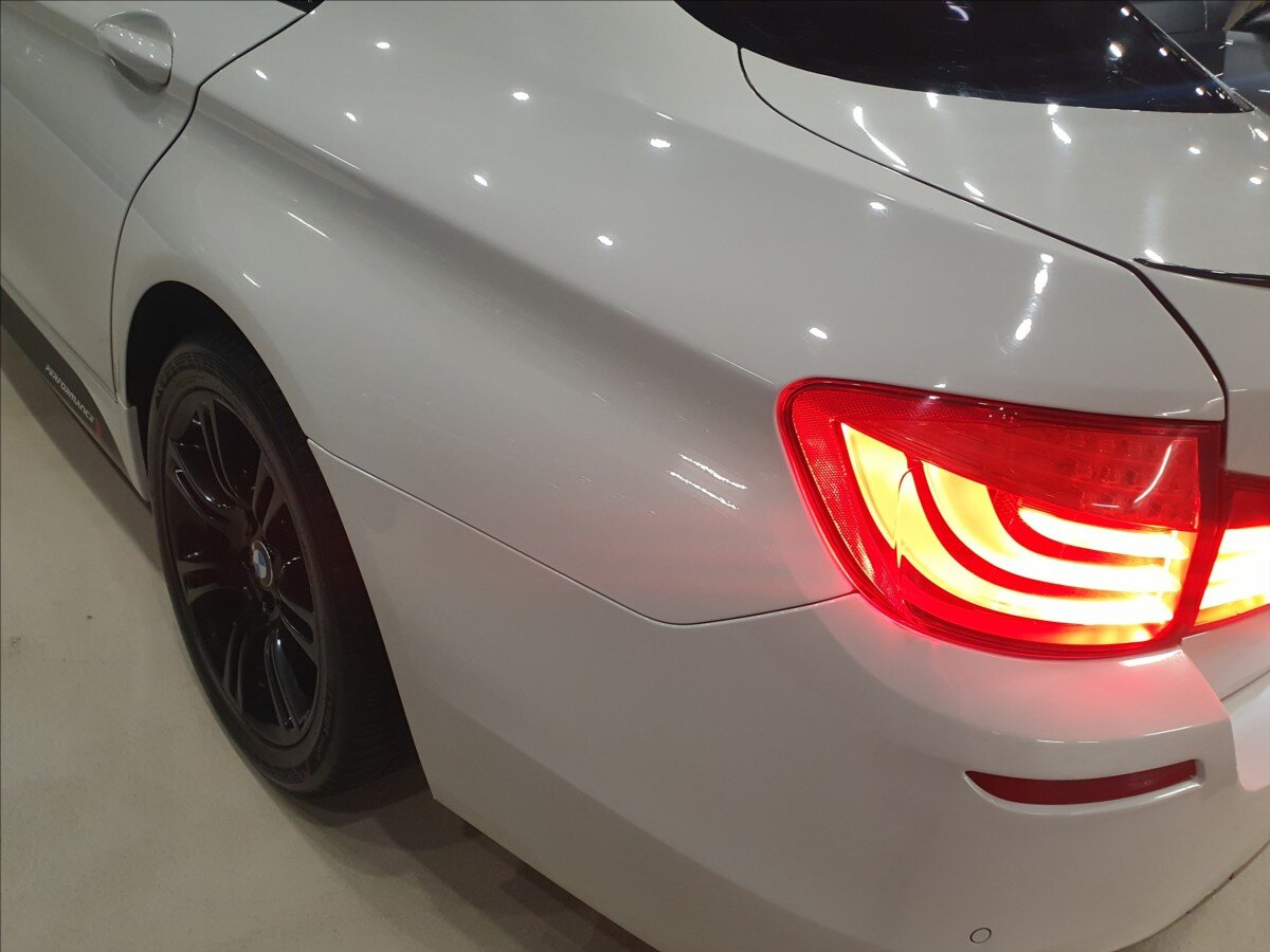 BMW Řada 5 Sedan / Limuzína 3,0 l 230 kw