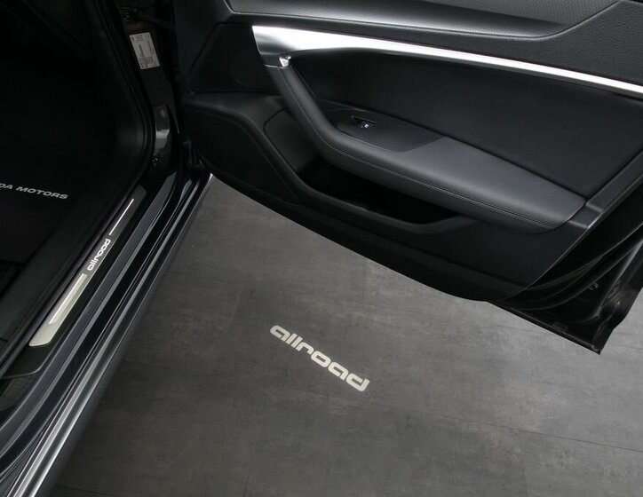 Audi A6 Allroad Kombi 3,0 l 210 kw