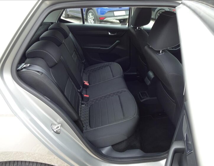 Škoda Fabia Hatchback 999,0 70 kw