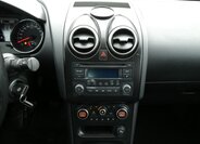 Nissan Qashqai SUV 2,0 l 104 kw
