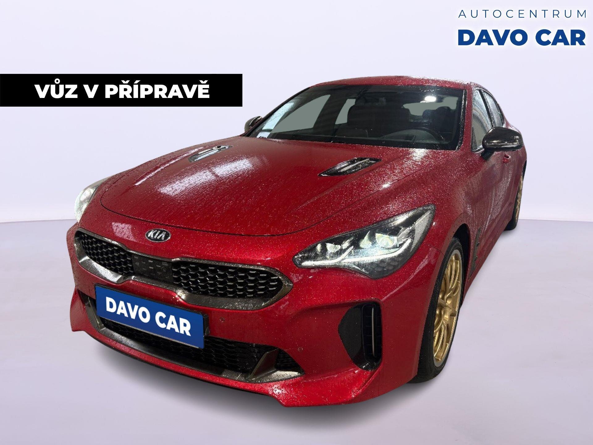 KIA Stinger Hatchback 3,3 l 269 kw