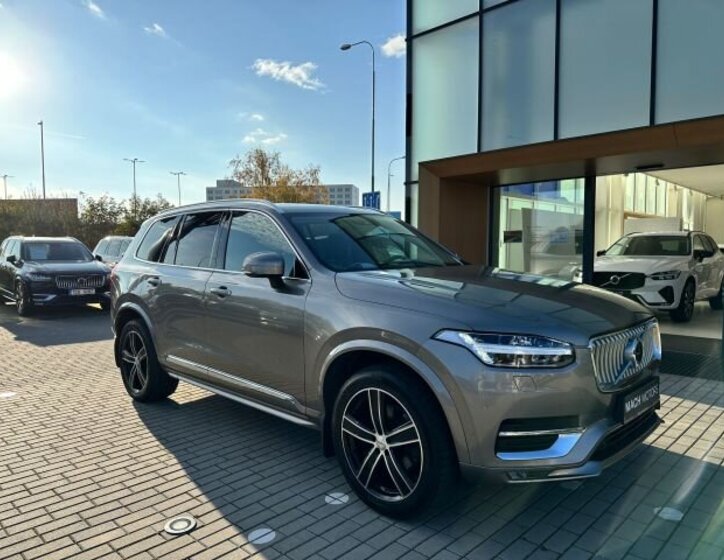 Volvo XC90 SUV 2,0 l 173 kw