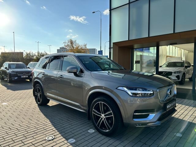 Volvo XC90 SUV 2,0 l 173 kw