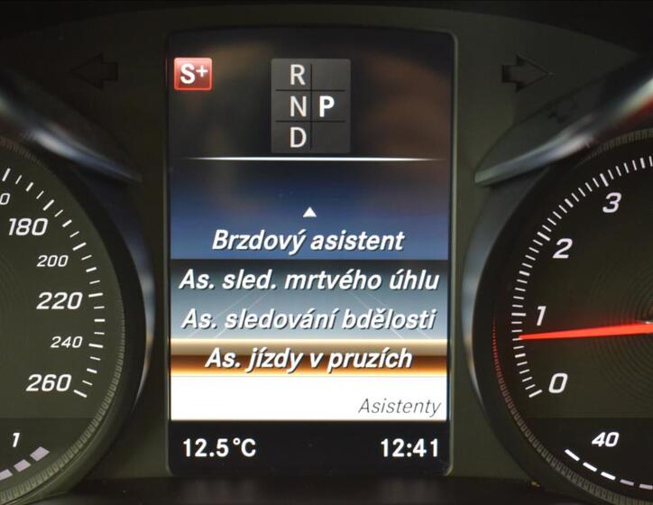 Mercedes-Benz GLC 38