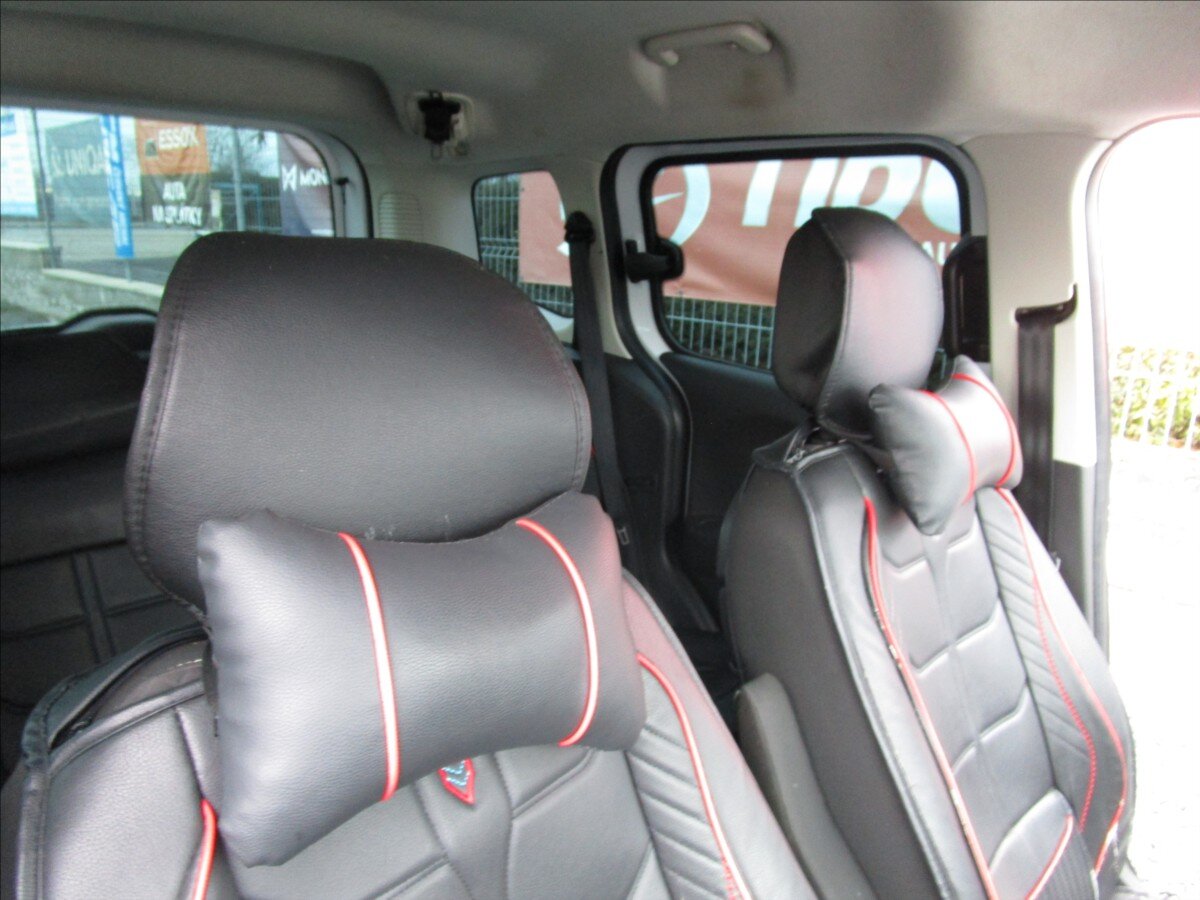 Ford Tourneo Courier