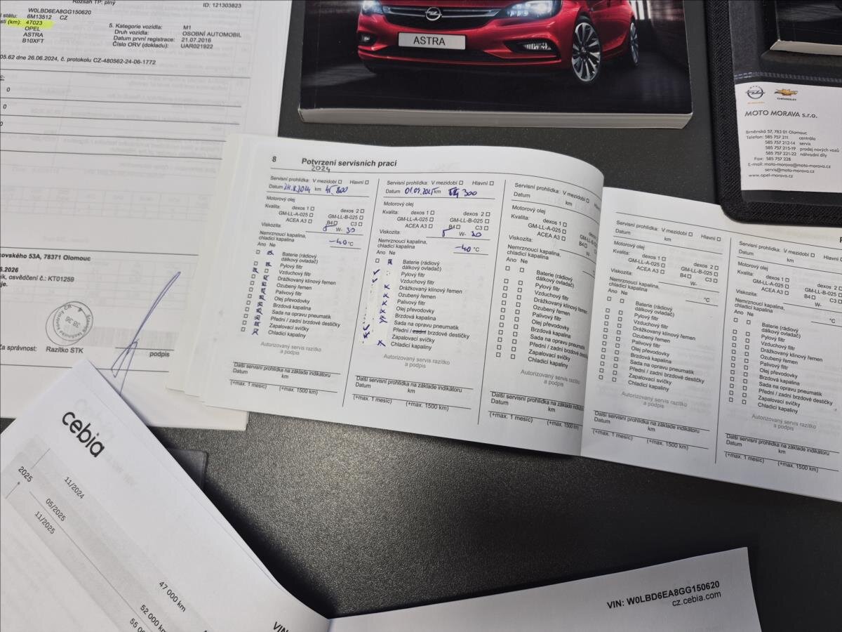 Opel Astra Hatchback 999,0 77 kw