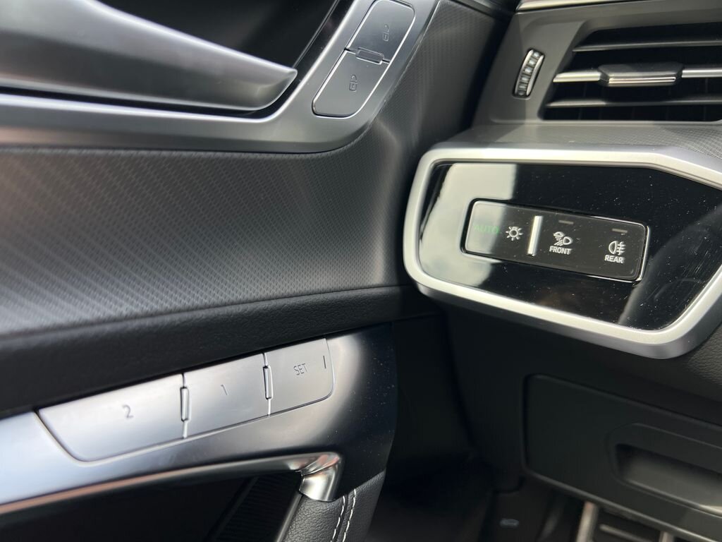 Audi A6 Allroad Kombi 3,0 l 210 kw