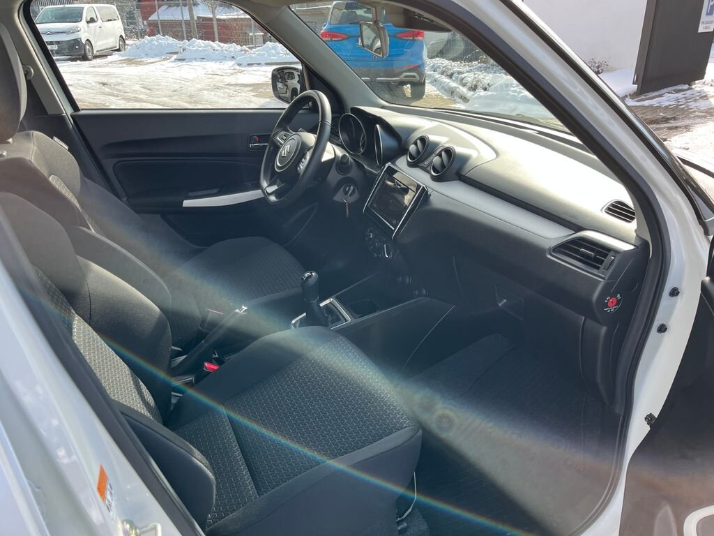 Suzuki Swift Hatchback 1,2 l 61 kw