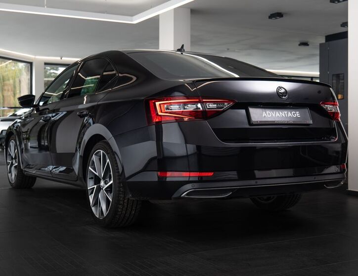 Škoda Superb 4