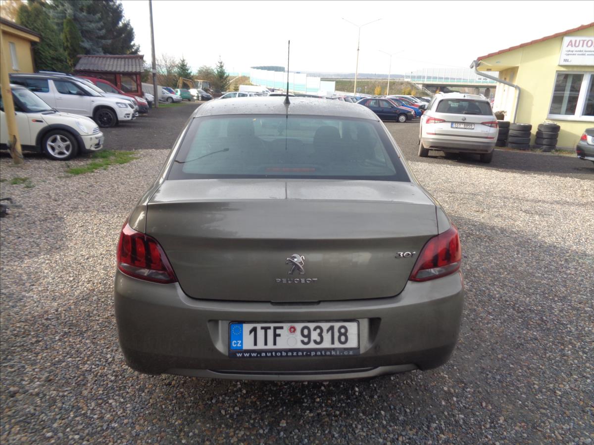 Peugeot 301