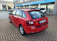 Škoda Rapid Hatchback 999,0 70 kw