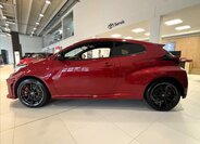 Toyota Yaris Hatchback 1,6 l 206 kw