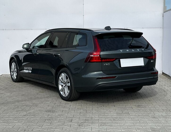Volvo V60 Kombi 2,0 l 145 kw
