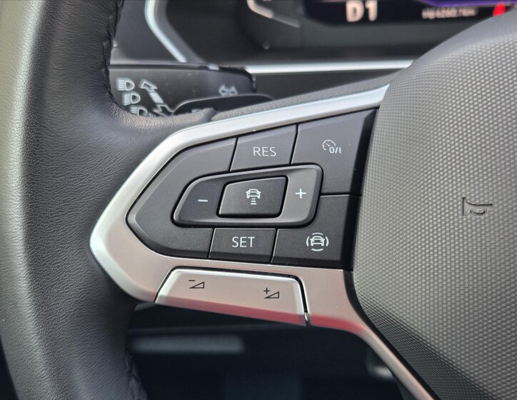 Volkswagen Tiguan SUV / Terénní 1,5 l 110 kw