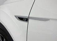 Volkswagen T-Roc SUV / Terénní 2,0 l 221 kw