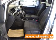 Volkswagen Touran 13