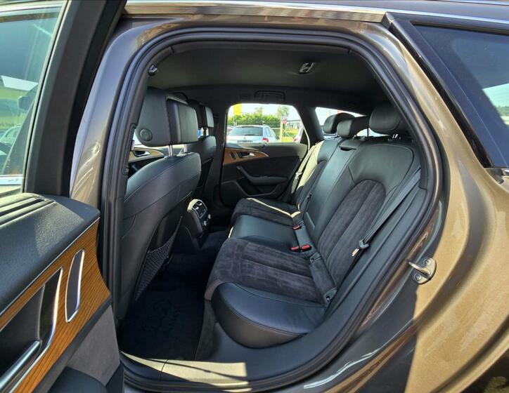Audi A6 12