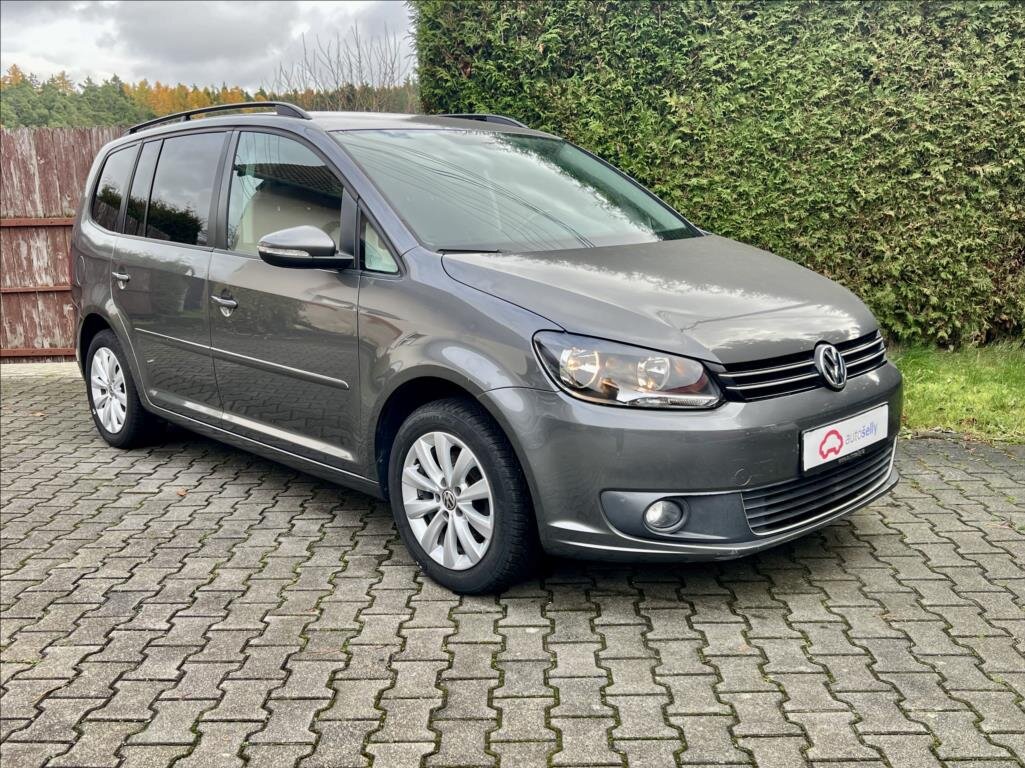 Volkswagen Touran MPV 1,6 l 77 kw