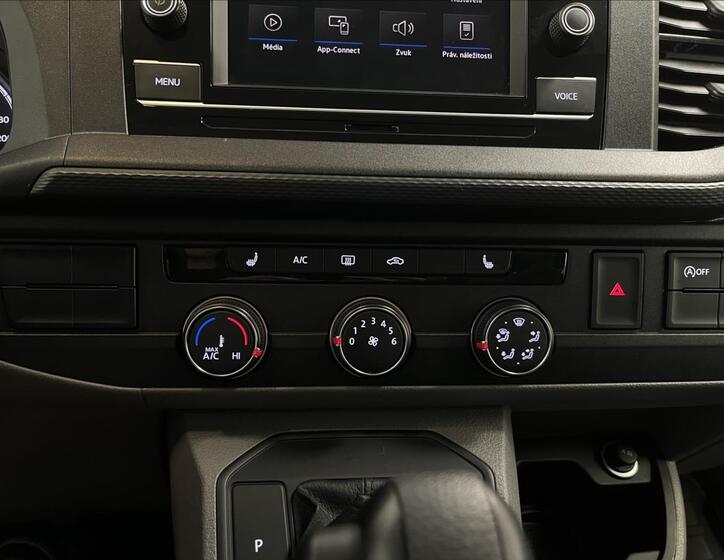 Volkswagen Transporter 19