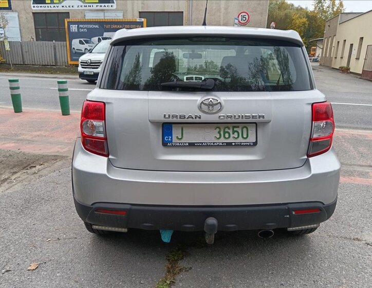 Toyota Urban Cruiser Hatchback 1,4 l 66 kw