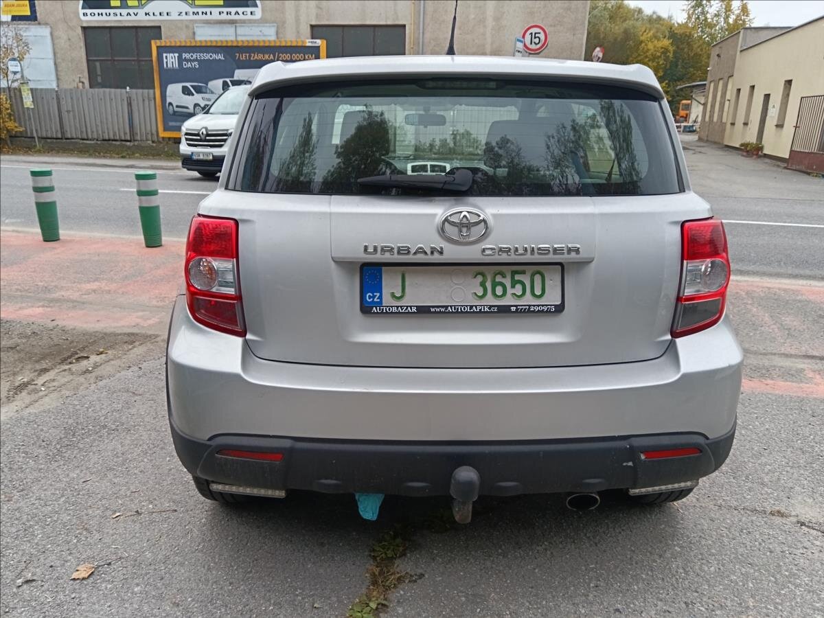 Toyota Urban Cruiser Hatchback 1,4 l 66 kw
