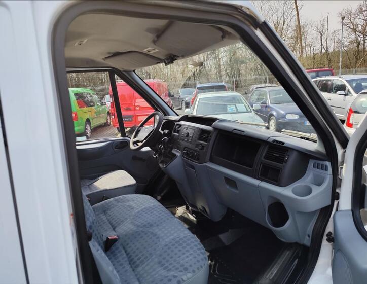 Ford Transit 21
