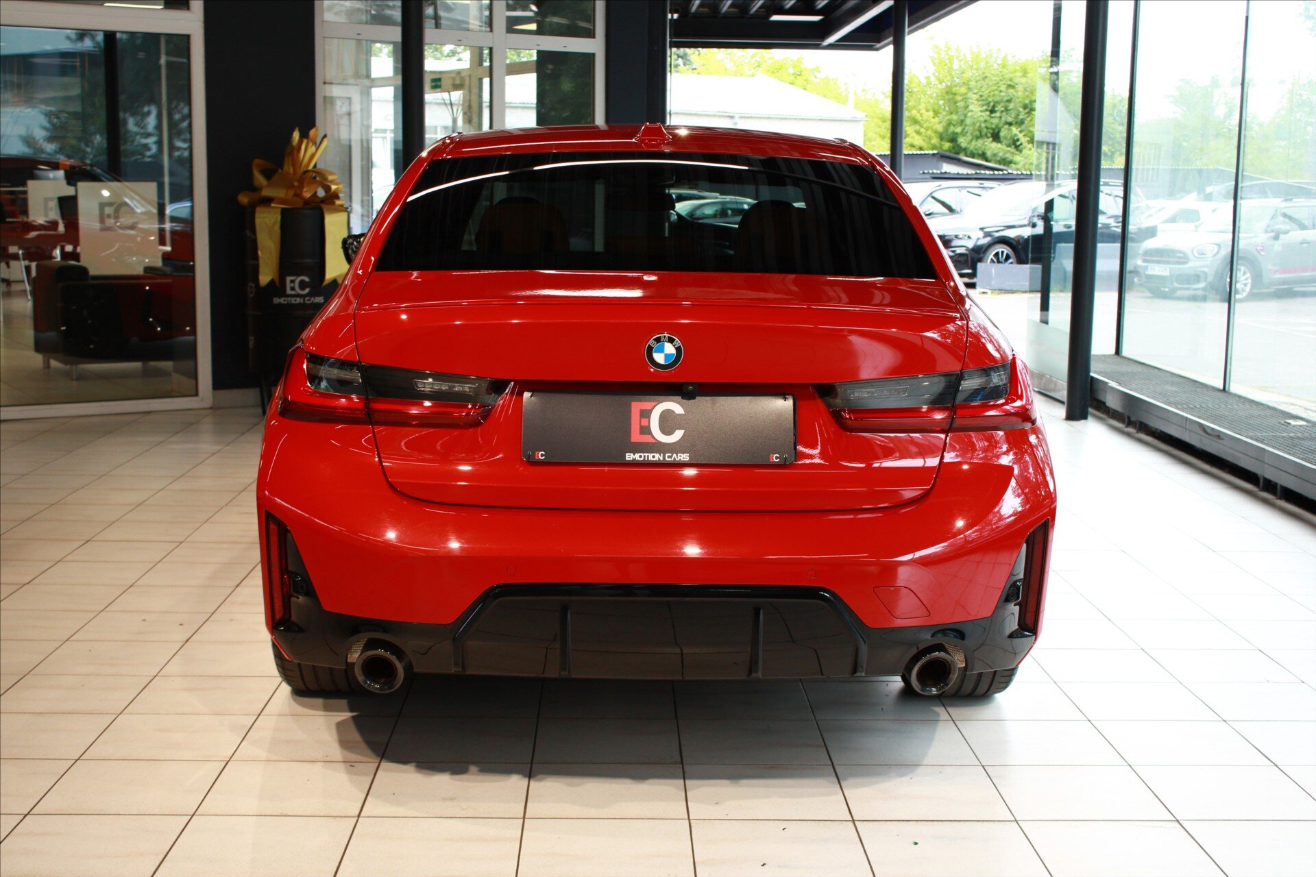 BMW Řada 3 Sedan / Limuzína 2,0 l 140 kw