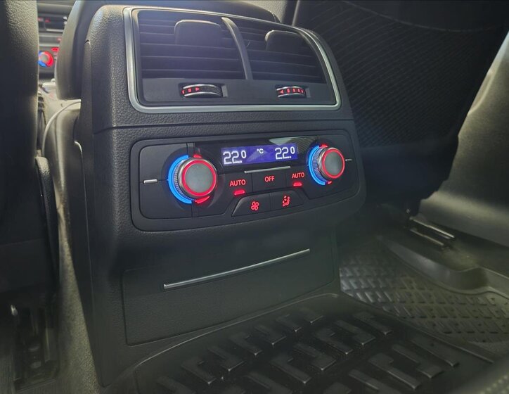 Audi A6 Allroad Kombi 3,0 l 200 kw