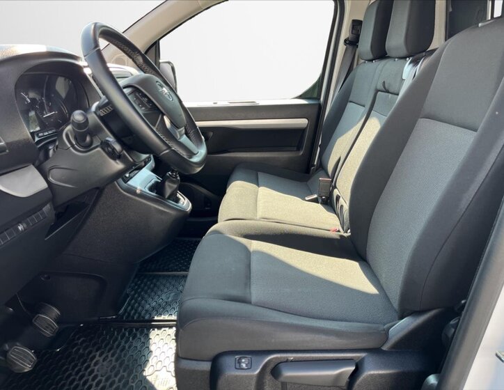 Opel Vivaro Ostatní 2,0 l 106 kw