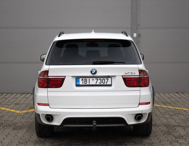 BMW X5 SUV 3,0 l 180 kw