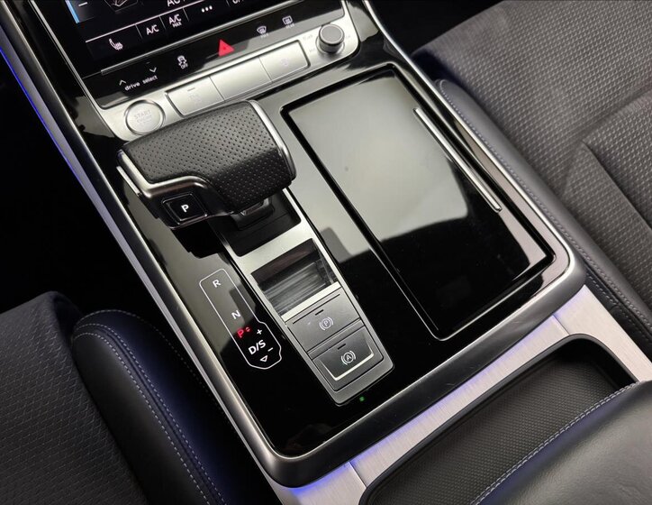 Audi Q7 SUV 3,0 l 210 kw