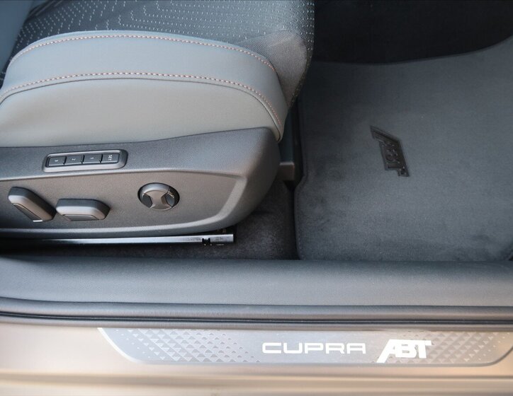 Cupra Formentor SUV / Terénní 2,0 l 294 kw